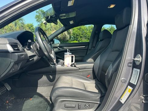 Used 2018 Honda Accord Sport image 23