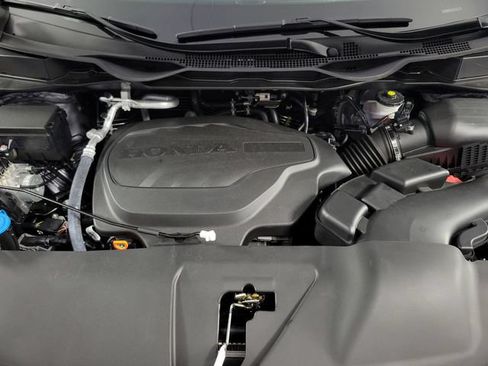 Used 2025 Honda Odyssey Touring image 11