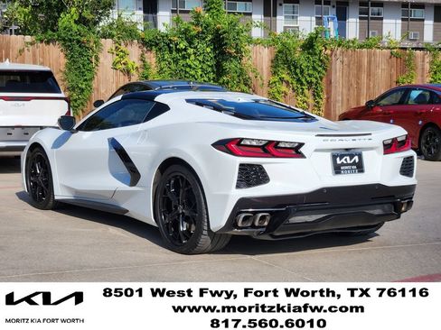 Used 2021 Chevrolet Corvette Stingray Preferred Cpe w/ Engine Appearance Package RWD image 6