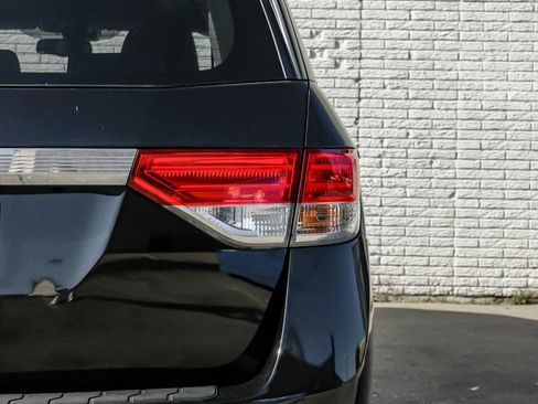 Used 2016 Honda Odyssey EX-L image 40