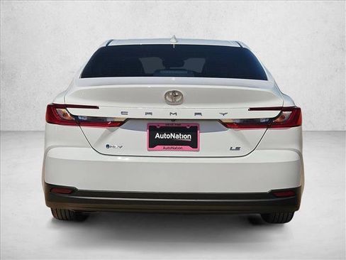 Used 2025 Toyota Camry LE FWD image 7