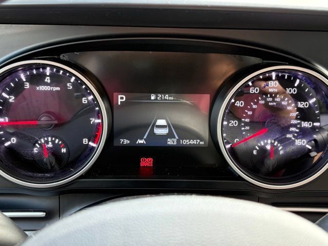 Used 2023 Kia Carnival LX FWD image 9