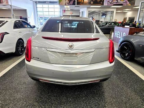 Used 2013 Cadillac XTS Luxury w/ Driver Awareness Package image 5