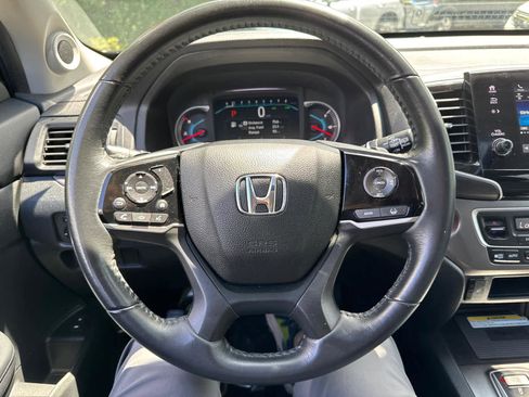 Certified 2022 Honda Pilot Special Edition image 18