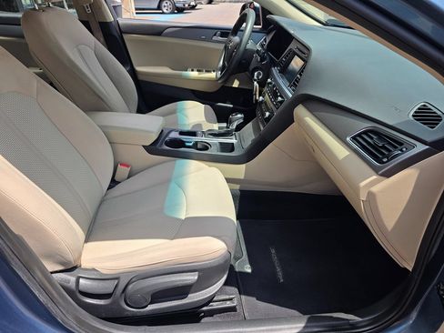 Used 2017 Hyundai Sonata SE FWD image 15