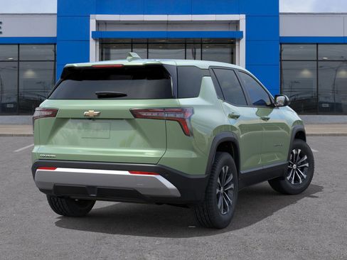 New 2026 Chevrolet Equinox LT w/ Convenience Package II image 4