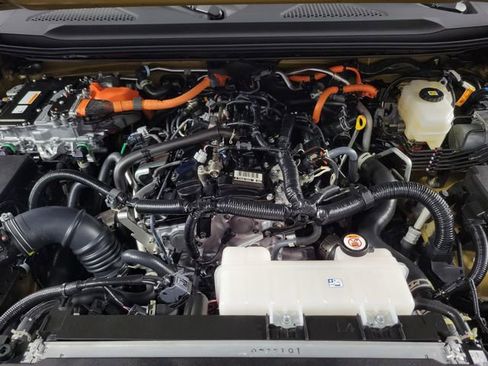 Used 2024 Toyota Land Cruiser image 13