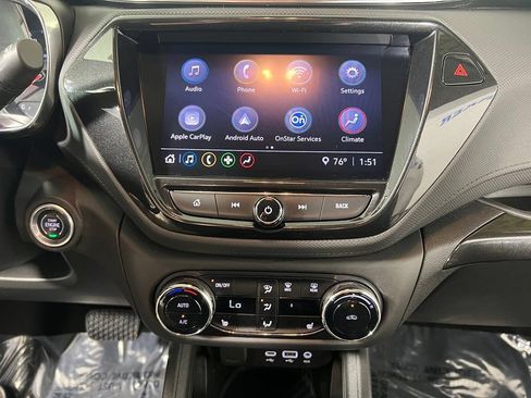 Certified 2022 Chevrolet TrailBlazer LT w/ Convenience Package FWD image 23