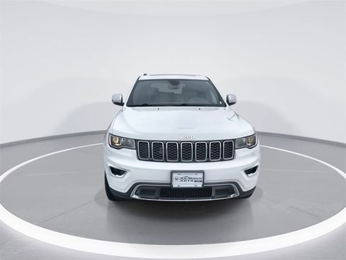 Used 2021 Jeep Grand Cherokee Limited image 3