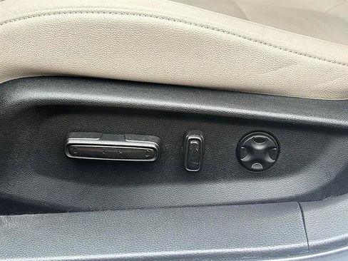 Used 2020 Honda Accord Touring image 21