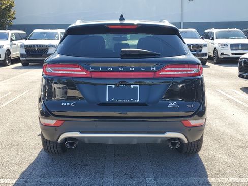 Used 2015 Lincoln MKC FWD w/ Equipment Group 101A Select image 5