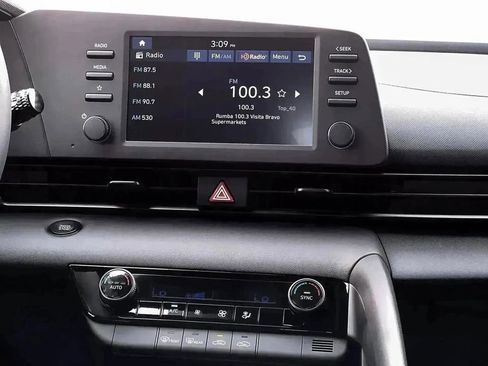 New 2026 Hyundai Elantra Sport FWD image 19