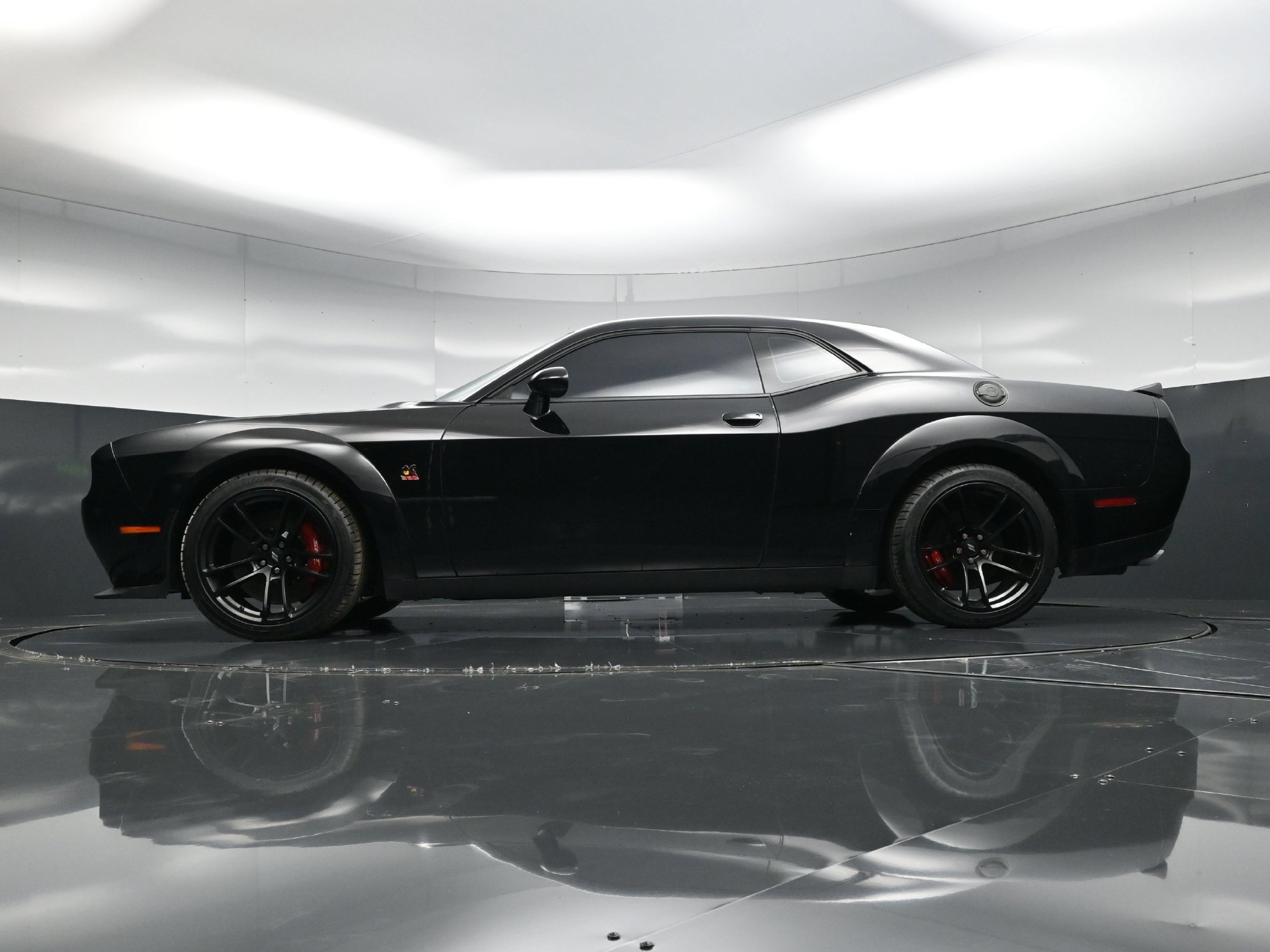 Used 2021 Dodge Challenger R/T Scat Pack RWD image 34