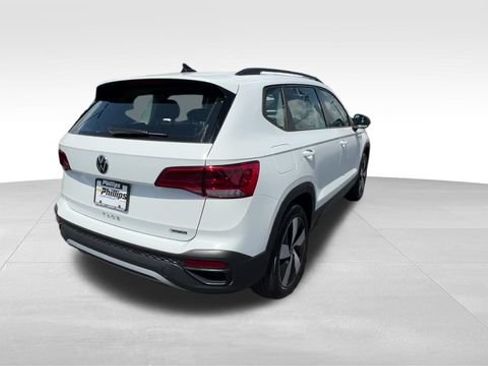 Used 2024 Volkswagen Taos S AWD/4WD image 7