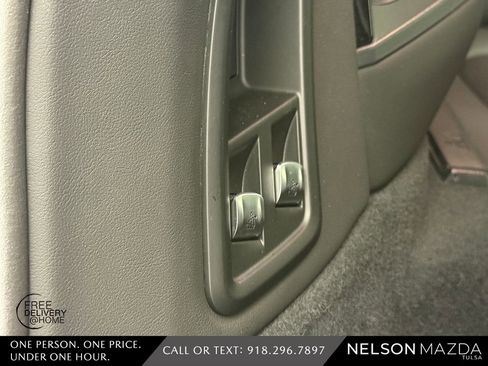 Used 2024 BMW X7 M60i w/ Executive Package AWD/4WD image 46