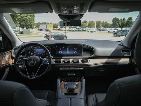 Used 2024 Mercedes-Benz GLE 350 4MATIC image 18