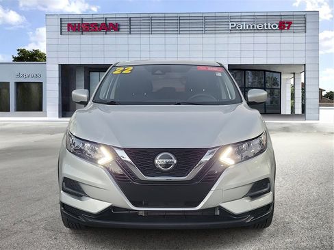 Certified 2022 Nissan Rogue Sport S image 2