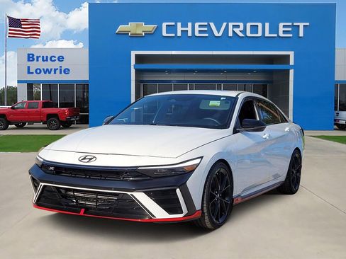 Used 2025 Hyundai Elantra N FWD image 1