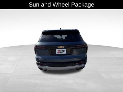 Certified 2025 Chevrolet Traverse LT w/ Sun and Wheel Package AWD/4WD image 6