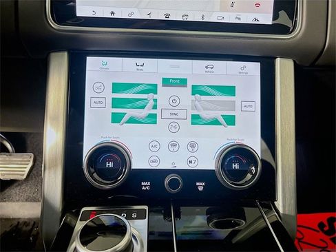 Used 2021 Land Rover Range Rover Westminster Edition image 18