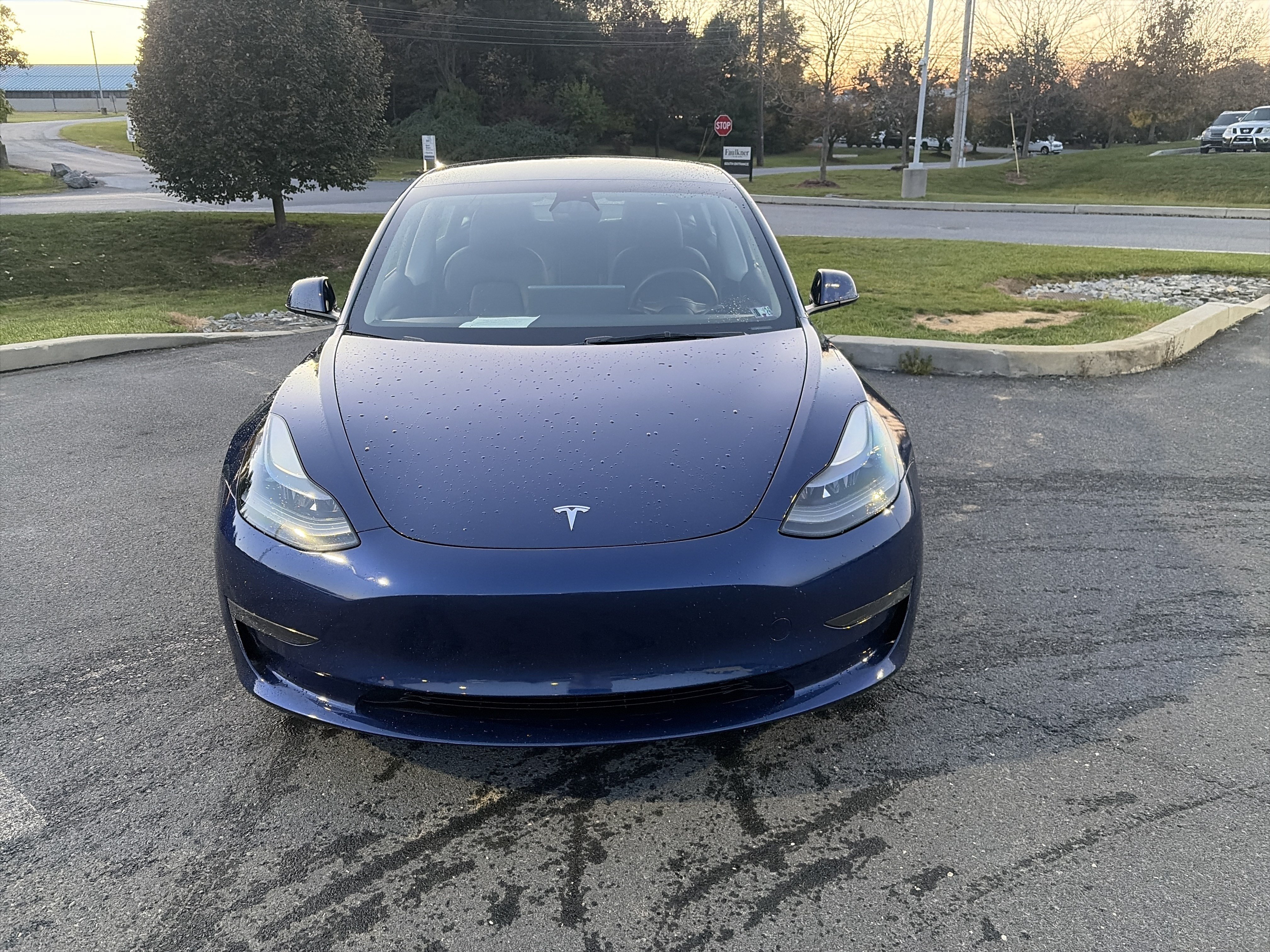 Used 2023 Tesla Model 3 Standard Range RWD image 2