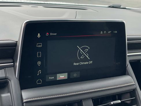 Used 2023 GMC Yukon AT4 image 10