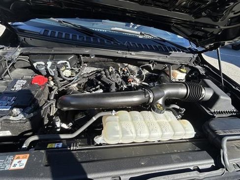 Used 2024 Ford Expedition Max Limited image 30