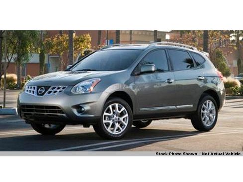 Used 2014 Nissan Rogue S w/ Convenience Package FWD image 1