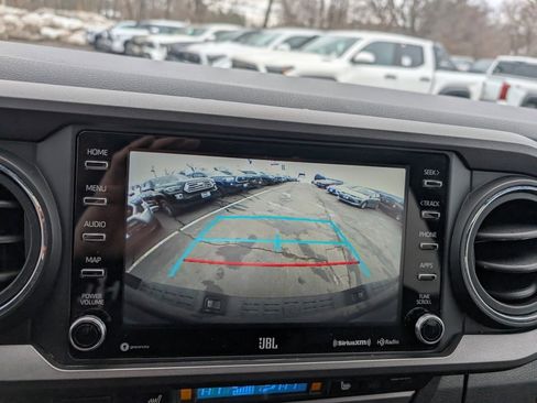 Certified 2021 Toyota Tacoma TRD Off-Road w/ TRD Premium Off Road Package image 24