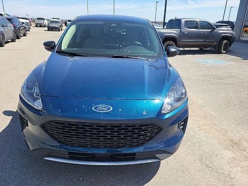 Used 2020 Ford Escape SE Sport image 5