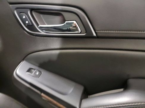 Used 2015 Chevrolet Tahoe LT image 23
