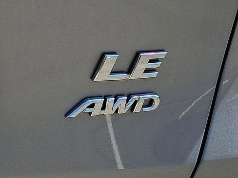 Certified 2025 Toyota RAV4 LE image 31
