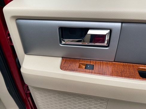 Used 2008 Ford Expedition EL Eddie Bauer image 42