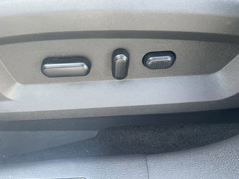 Used 2013 Ford Edge Limited image 14