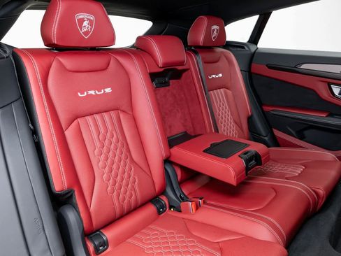 Used 2023 Lamborghini Urus S image 65