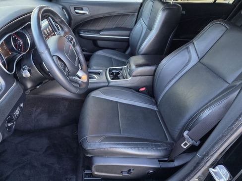 Used 2018 Dodge Charger R/T w/ Plus Group image 12