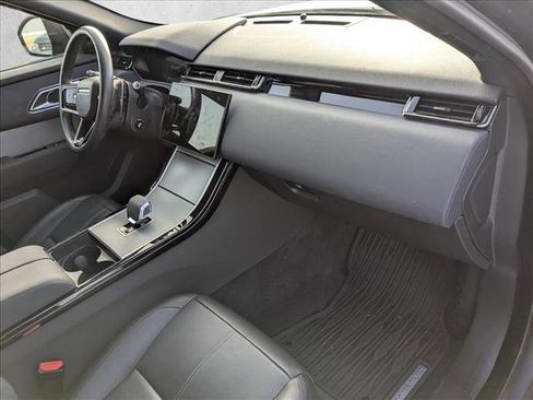 Used 2025 Land Rover Range Rover Velar S image 18