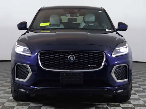 Used 2024 Jaguar E-PACE R-Dynamic SE image 2