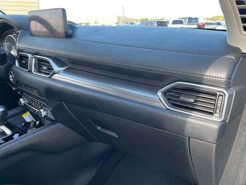 Used 2021 MAZDA CX-5 Touring image 29