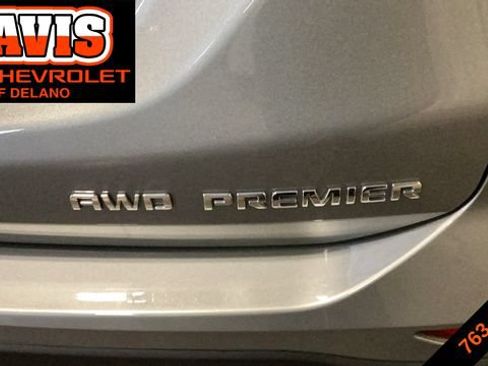 Used 2023 Chevrolet Equinox Premier AWD/4WD image 7
