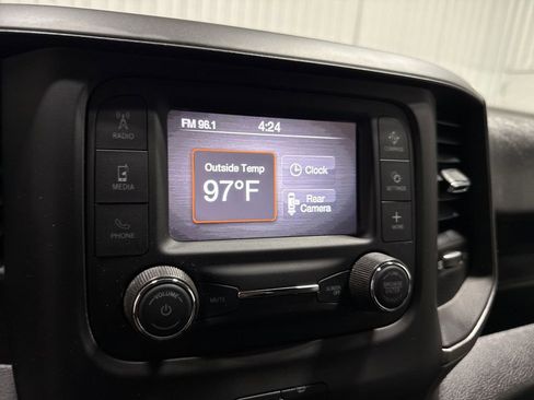 Used 2022 RAM 2500 Tradesman w/ Chrome Appearance Group AWD/4WD image 14