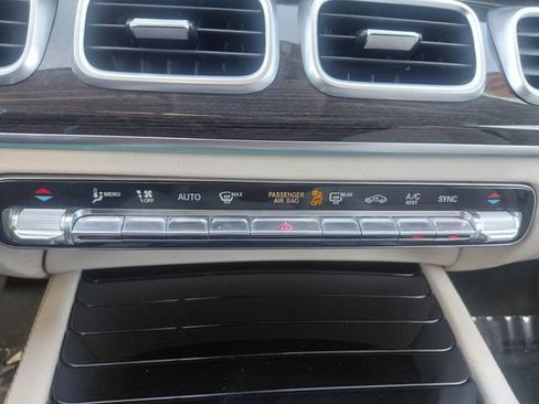 Used 2020 Mercedes-Benz GLE 350 4MATIC image 29