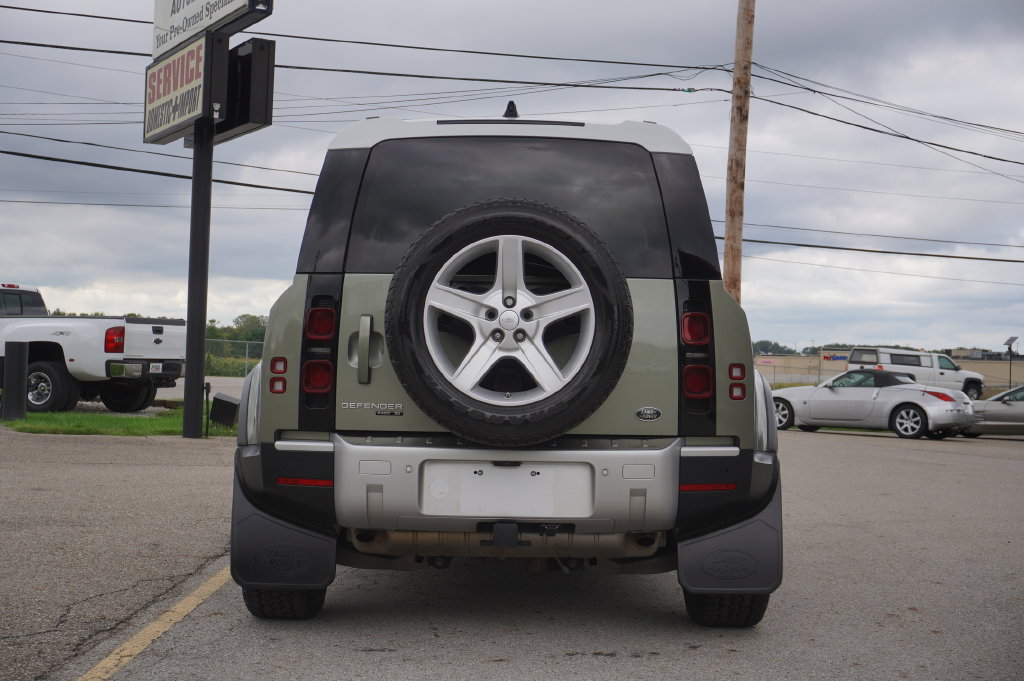 Used 2020 Land Rover Defender 110 SE AWD/4WD image 6