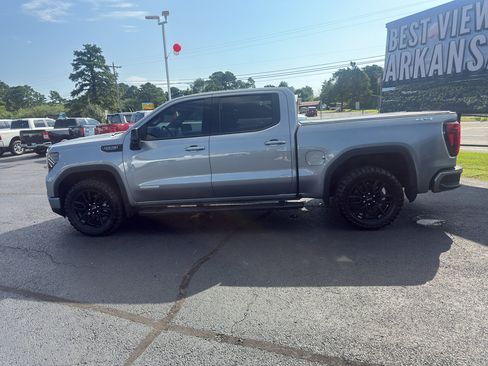 Used 2026 GMC Sierra 1500 Elevation w/ Elevation Premium Package AWD/4WD image 7