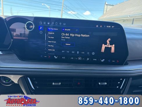 Used 2025 Chevrolet Tahoe Z71 image 3