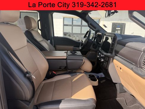 Used 2021 Ford F150 Lariat w/ Equipment Group 501A Mid AWD/4WD image 14