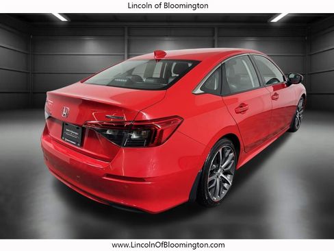 Used 2023 Honda Civic Touring image 5