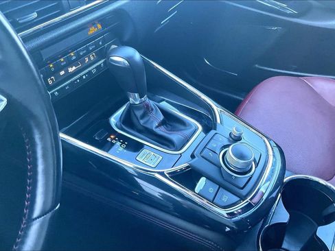 Certified 2023 MAZDA CX-9 Carbon Edition image 17