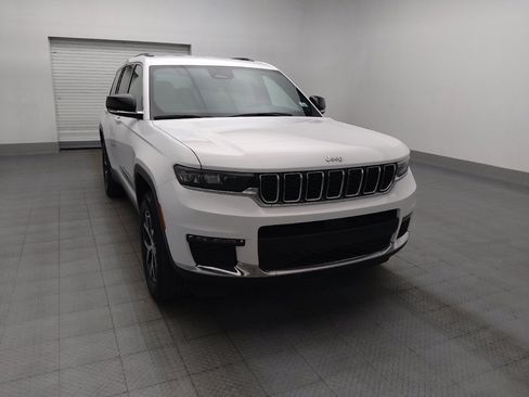 Used 2023 Jeep Grand Cherokee L Limited AWD/4WD image 14