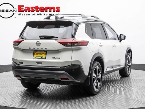 Used 2023 Nissan Rogue SL w/ SL Premium Package image 8